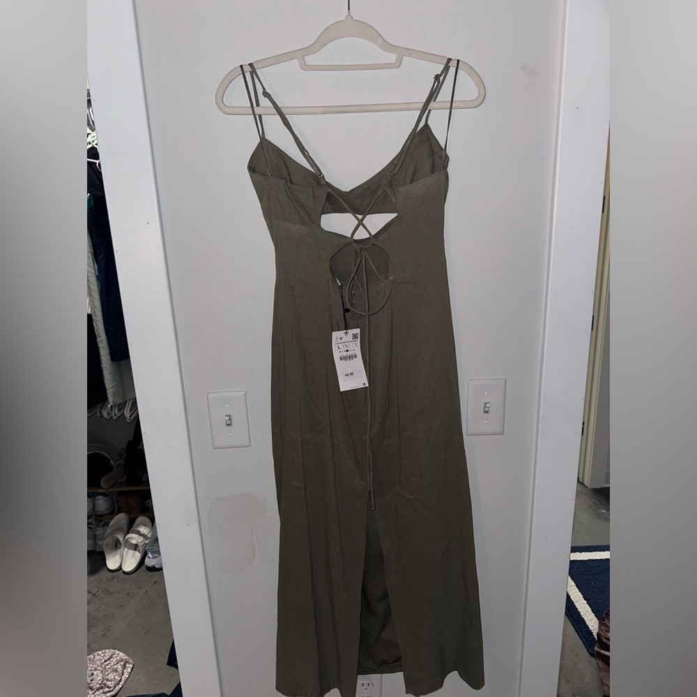 Zara dress, never worn, tags still on
